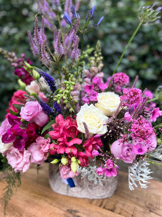 large Vintage arrangement