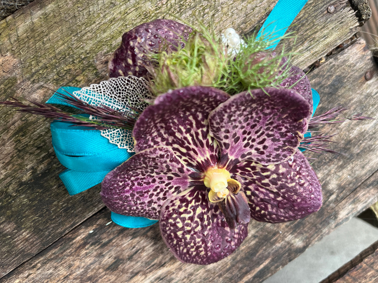 Complete Debs Set (Corsage, Bouquet & Buttonhole)